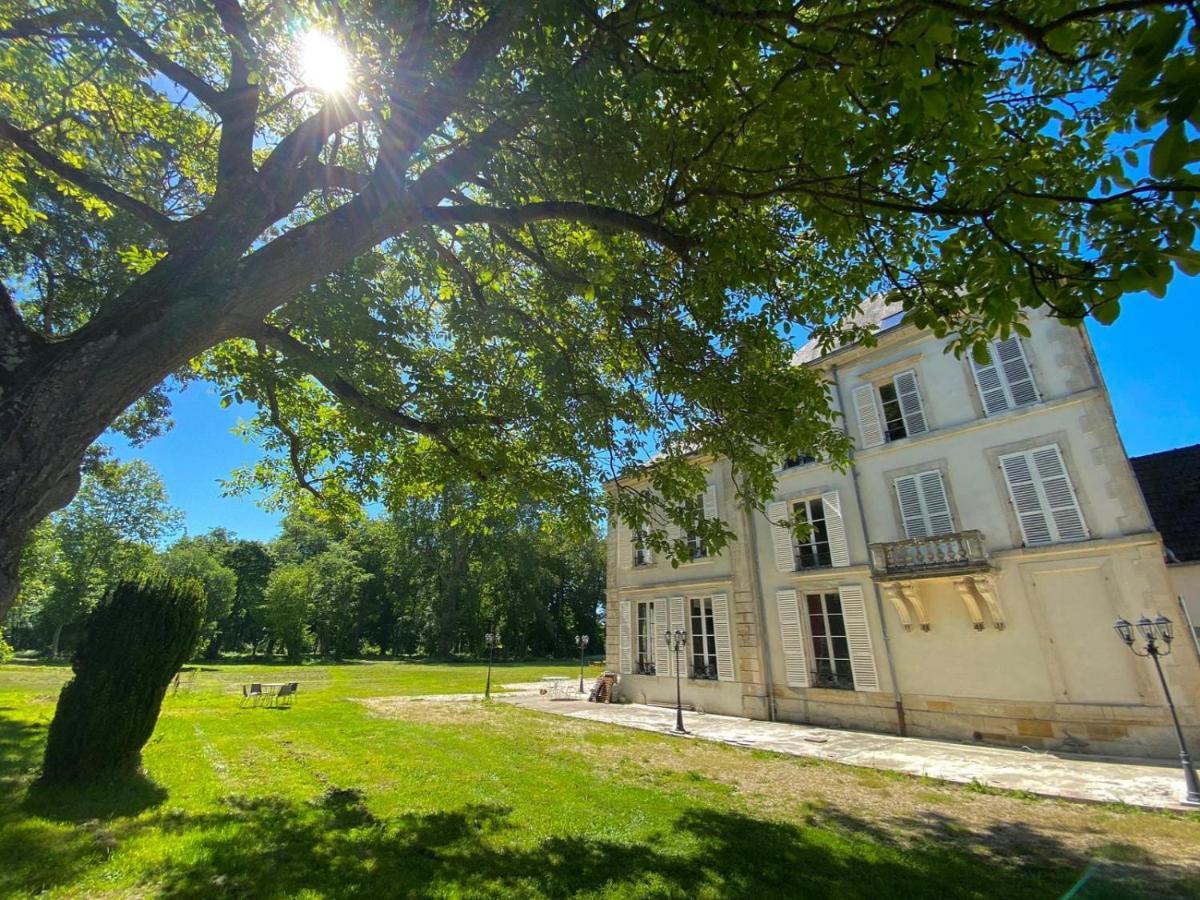 Chateau De Courmelois Champagne Guest House Val de Vesle Esterno foto