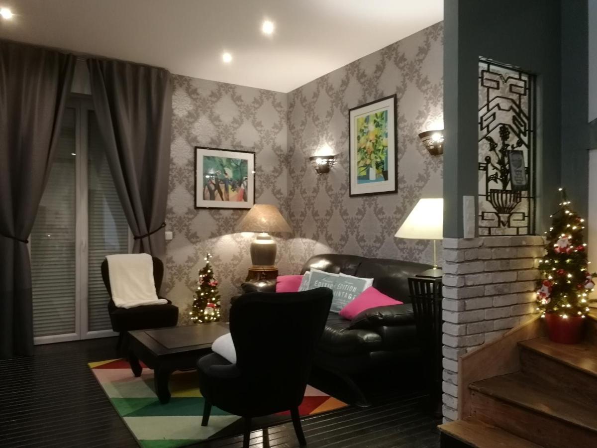 Chateau De Courmelois Champagne Guest House Val de Vesle Esterno foto