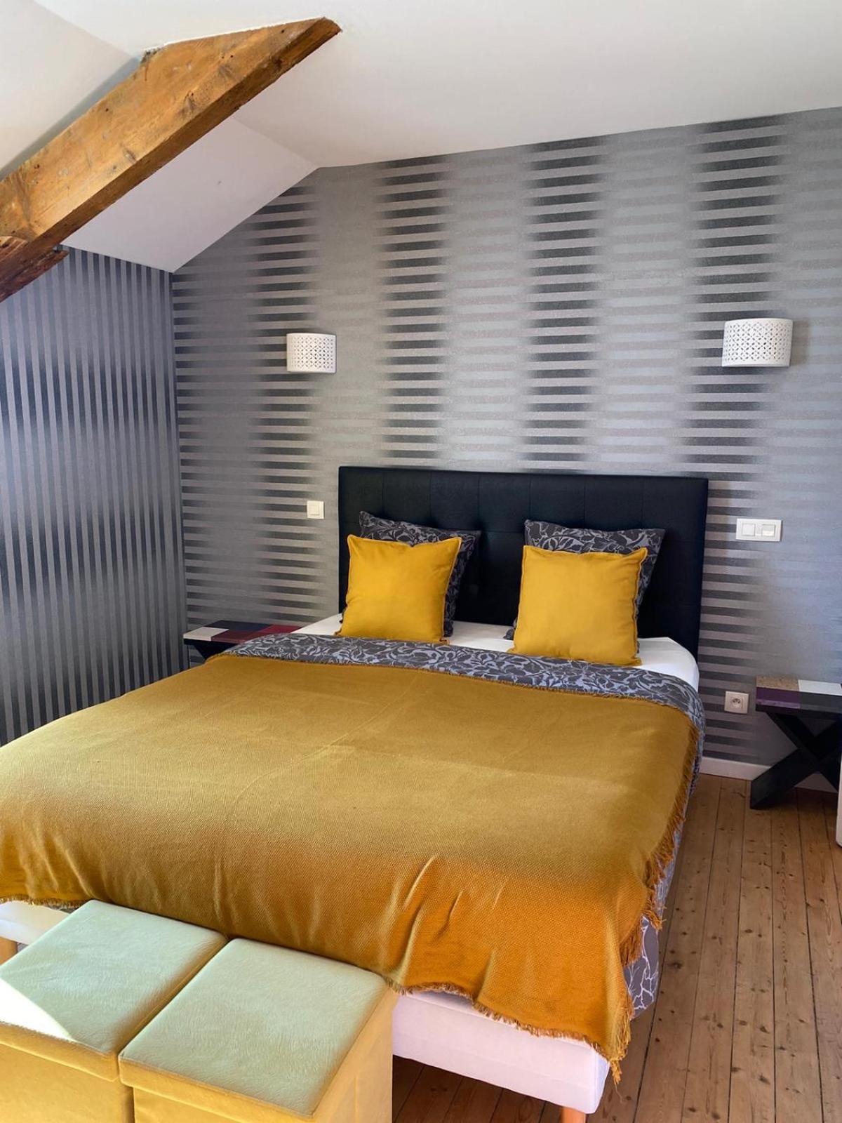 Chateau De Courmelois Champagne Guest House Val de Vesle Esterno foto