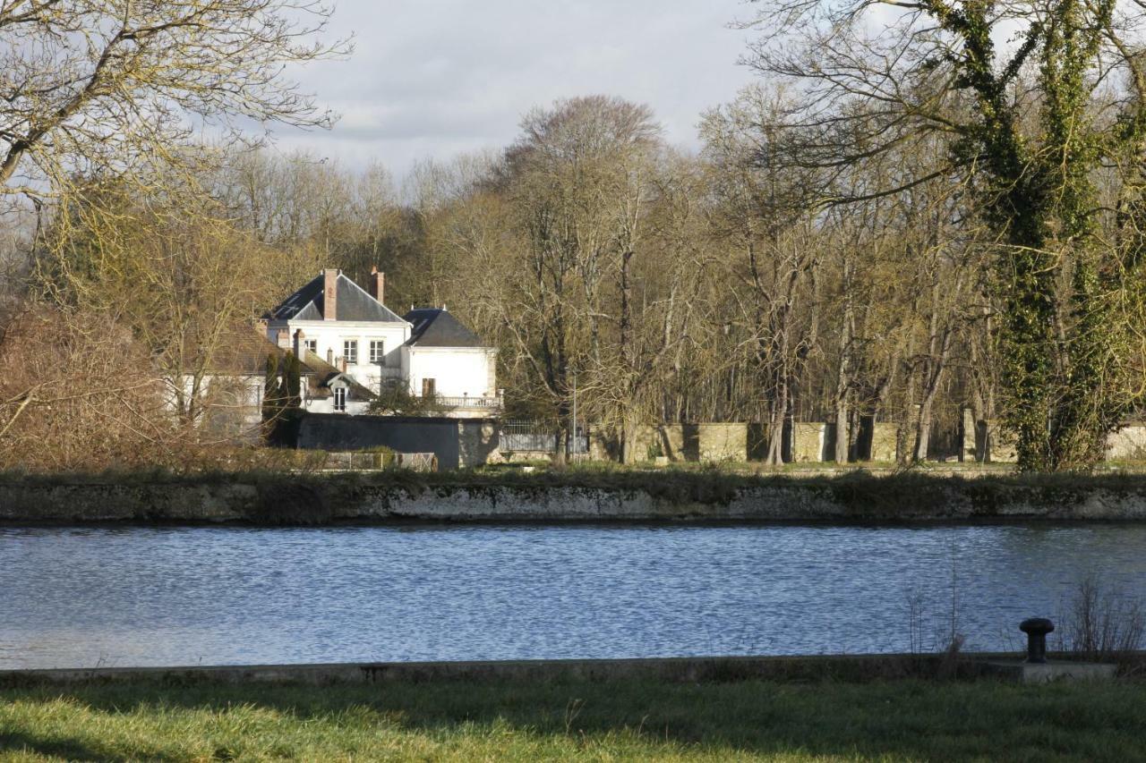 Chateau De Courmelois Champagne Guest House Val de Vesle Esterno foto
